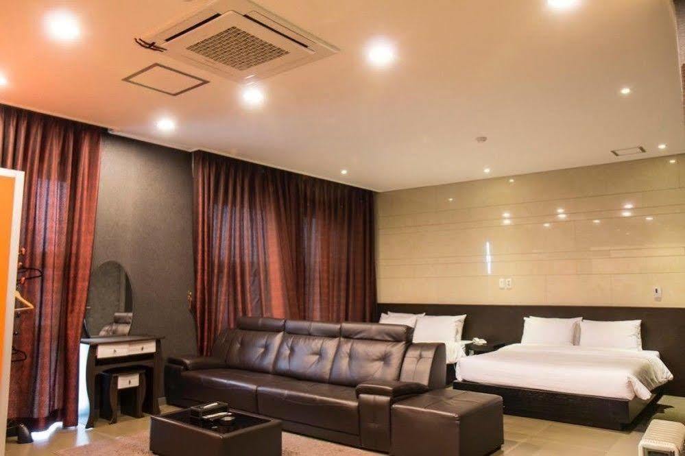 G Tourist Hotel Wolmido Incshon Kültér fotó